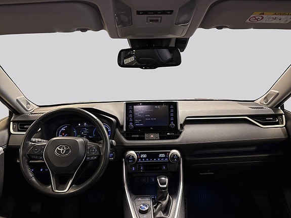 Toyota RAV4 7 of 20