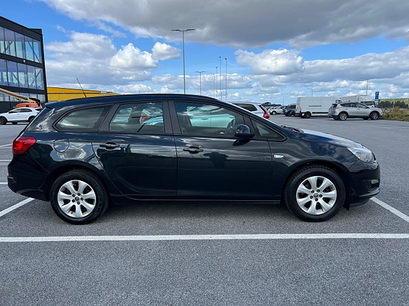 Opel Astra 4 of 14