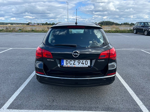 Opel Astra 6 of 14