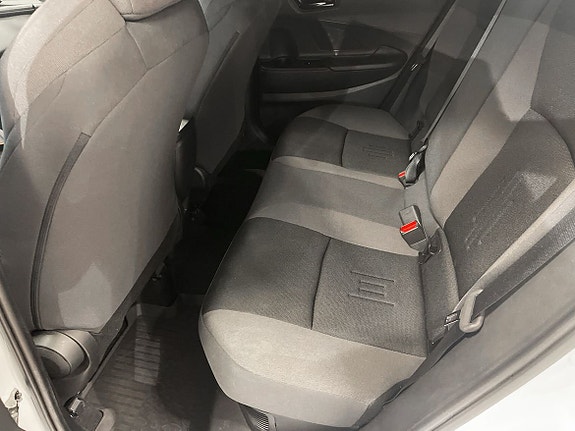 Toyota C-HR 9 of 11