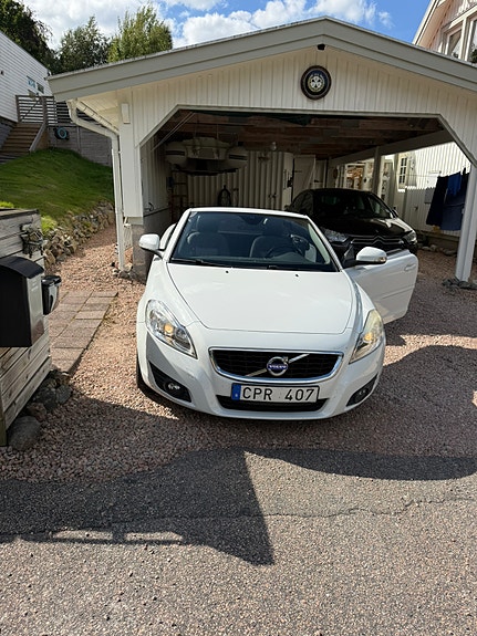 Volvo C70 5 of 5