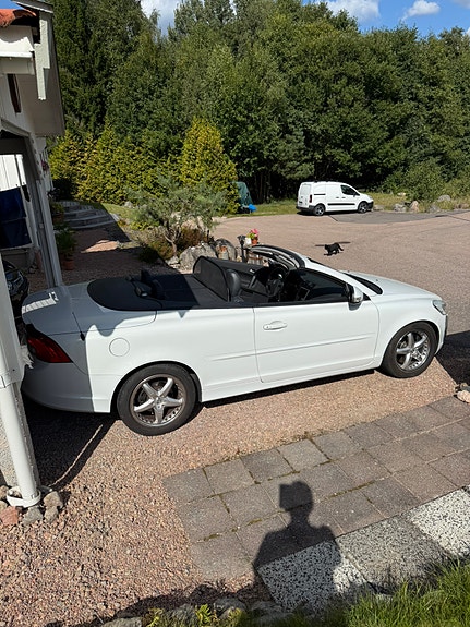 Volvo C70 4 of 5