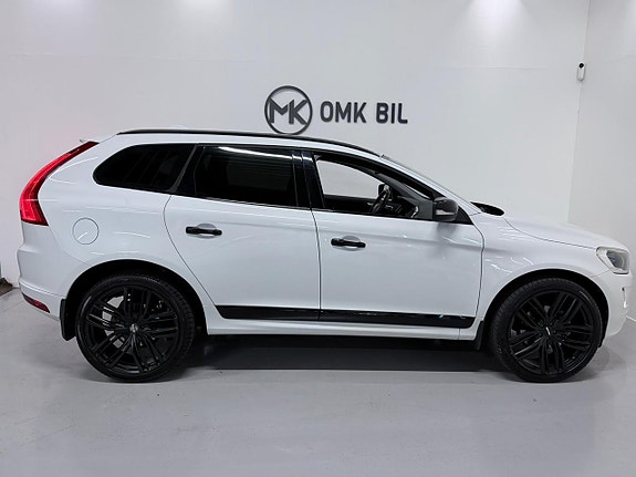 Volvo XC60 4 of 29