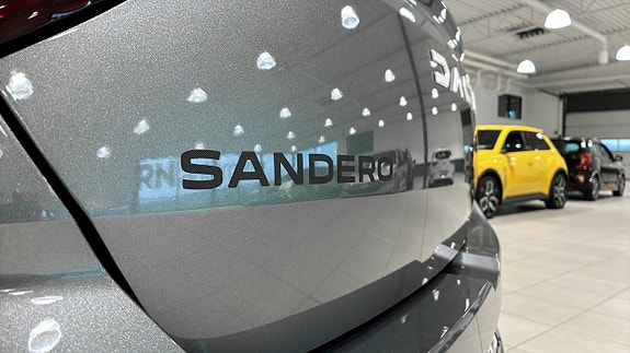 Dacia Sandero 15 of 25