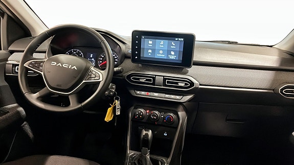 Dacia Sandero 4 of 25
