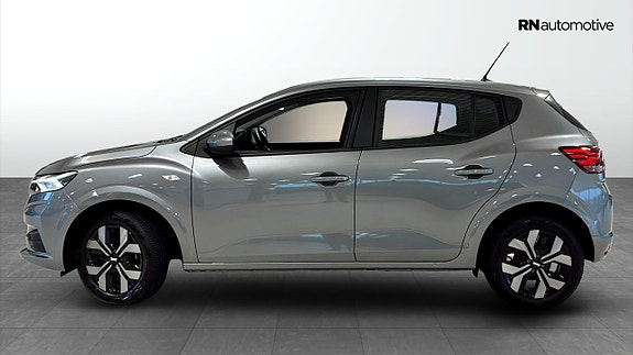 Dacia Sandero 16 of 25