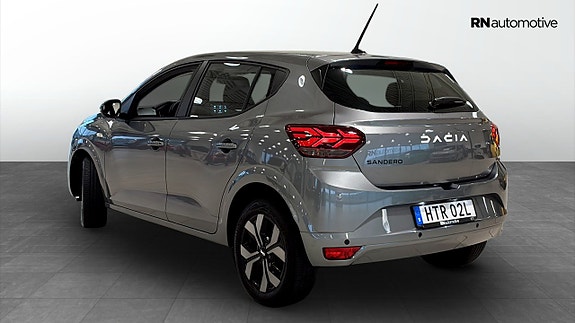 Dacia Sandero 12 of 25
