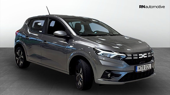 Dacia Sandero 11 of 25