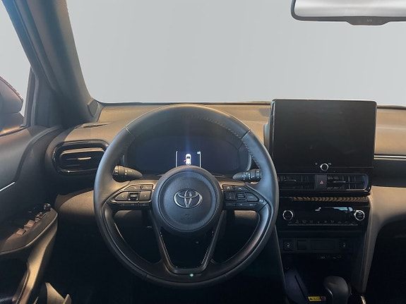 Toyota Yaris Cross 9 of 10