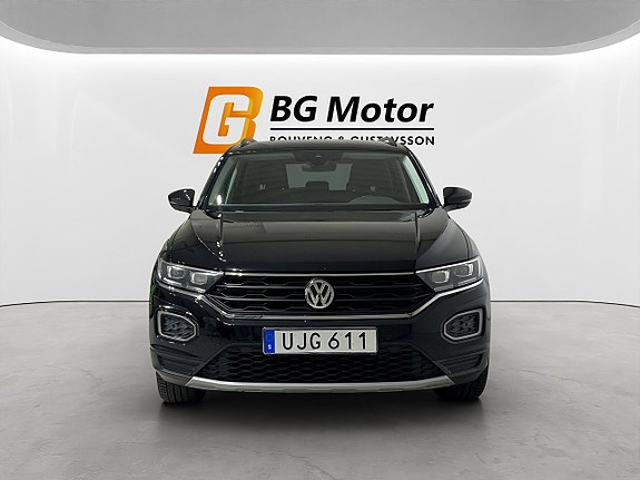 Volkswagen T-Roc 2 of 19