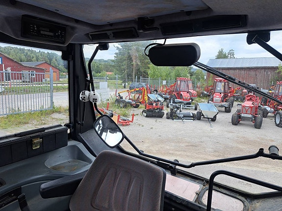 New Holland  TL 100 10 of 12