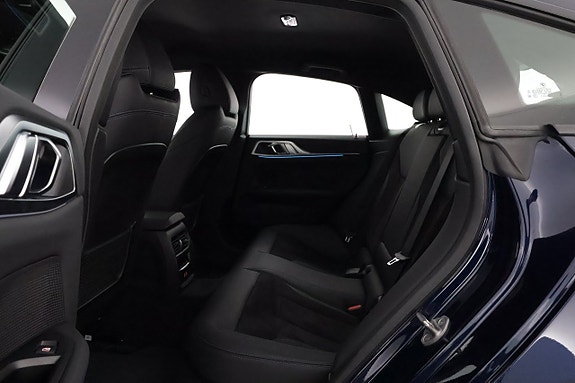 BMW i4 13 of 30