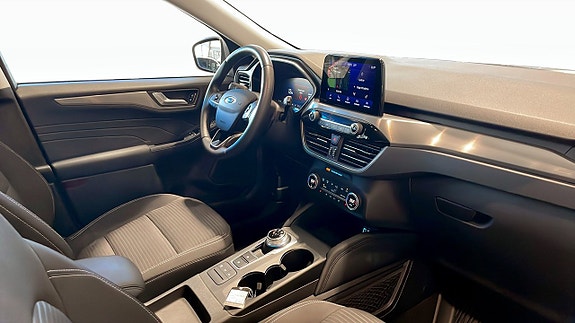Ford Kuga 3 of 17