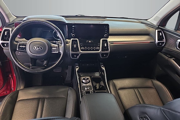 Kia Sorento 12 of 17