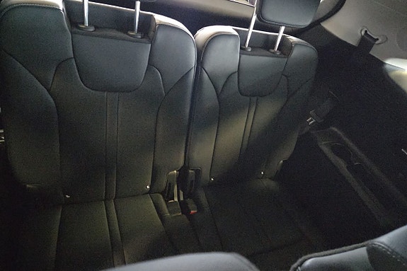 Kia Sorento 16 of 17