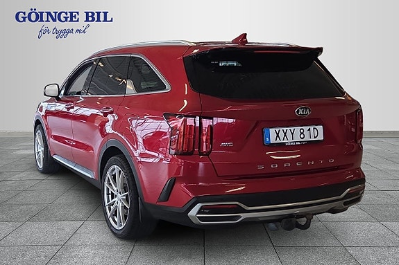 Kia Sorento 6 of 17