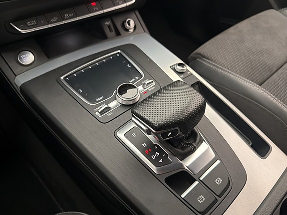 Audi Q5 23 of 30