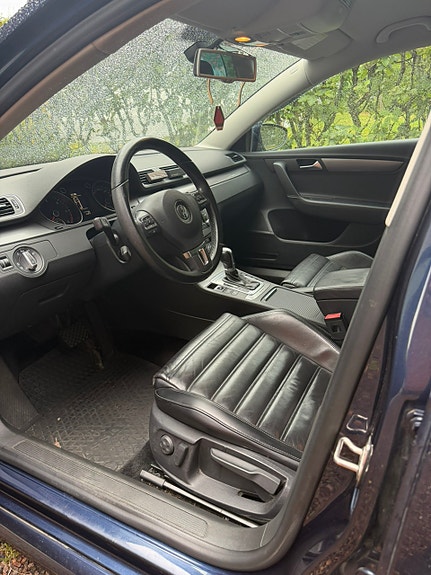 Volkswagen Passat 5 of 5