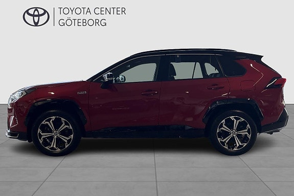Toyota RAV4 5 of 13
