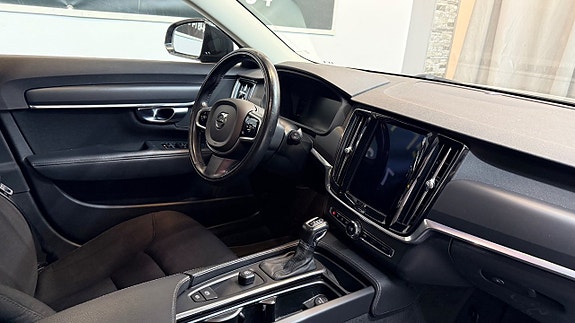 Volvo V90 13 of 19