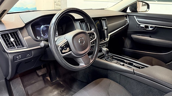 Volvo V90 15 of 19