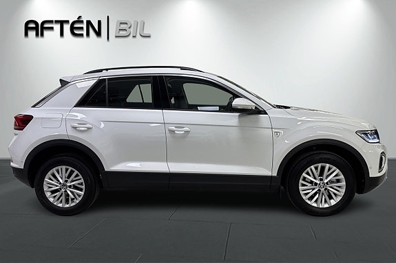 Volkswagen T-Roc 6 of 22
