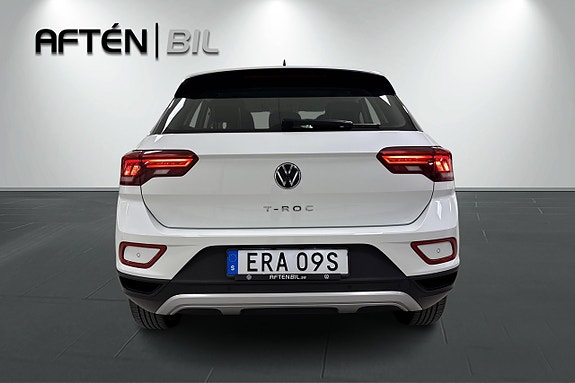 Volkswagen T-Roc 8 of 22