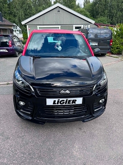 Ligier JS50 Sport 3 of 12