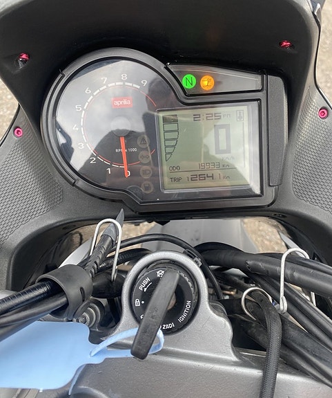 Aprilia Pegaso 660 5 of 5