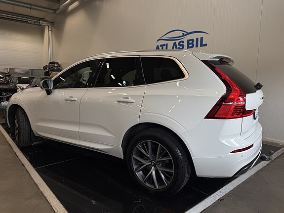 Volvo XC60 3 of 25