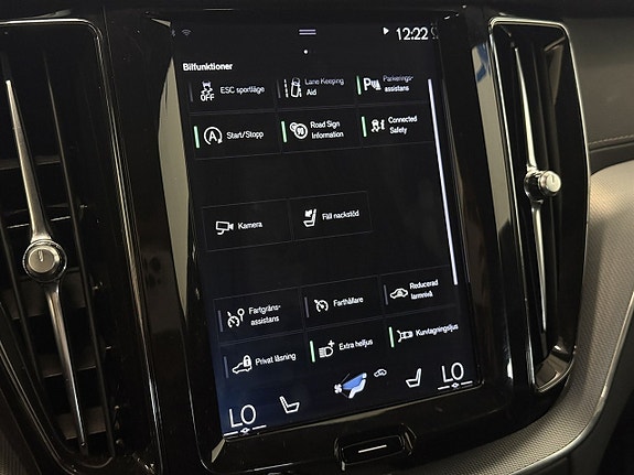 Volvo XC60 18 of 25