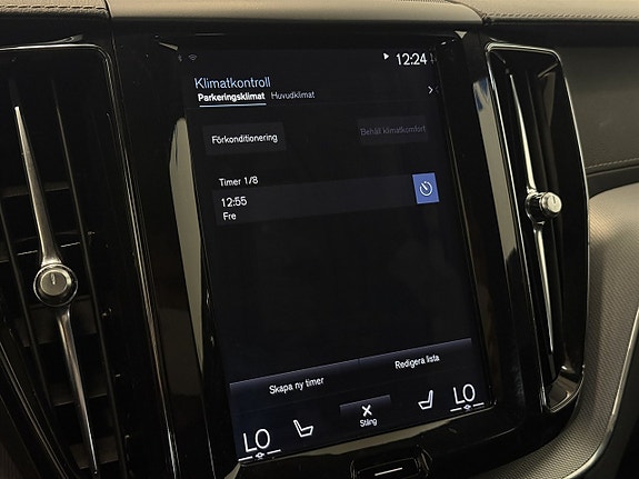 Volvo XC60 20 of 25