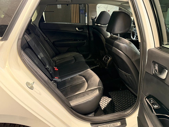 Kia Optima 21 of 30