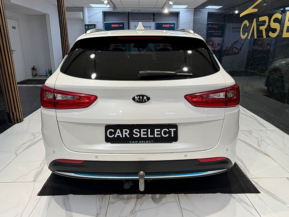 Kia Optima 4 of 30
