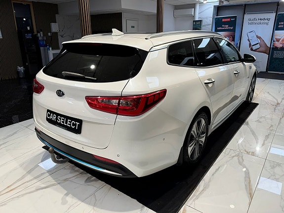 Kia Optima 8 of 30