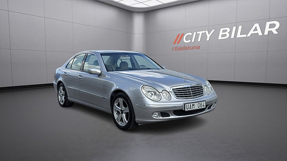 Mercedes-Benz E320 3 of 16