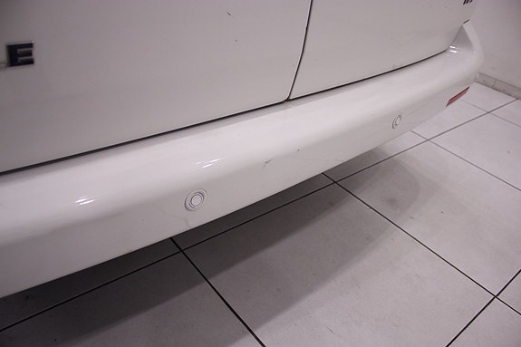 Volkswagen Caravelle 10 of 24