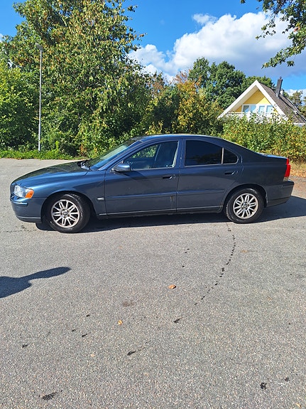 Volvo S60 4 of 4