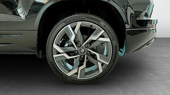 Skoda Karoq 4 of 10