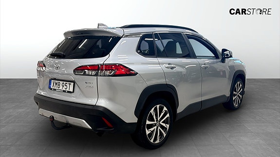 Toyota Corolla Cross 2 of 12