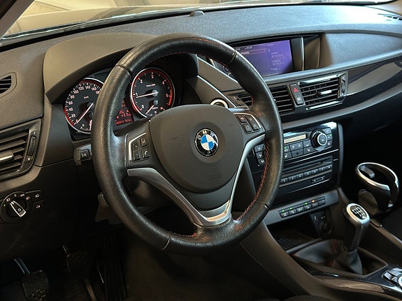 BMW X1 5 of 21