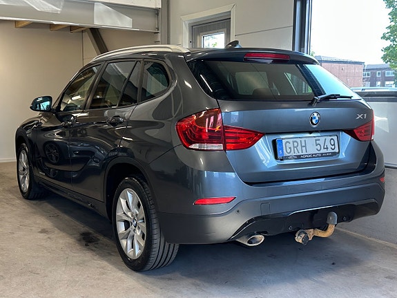 BMW X1 4 of 21