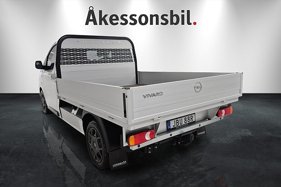 Opel Vivaro 4 of 8