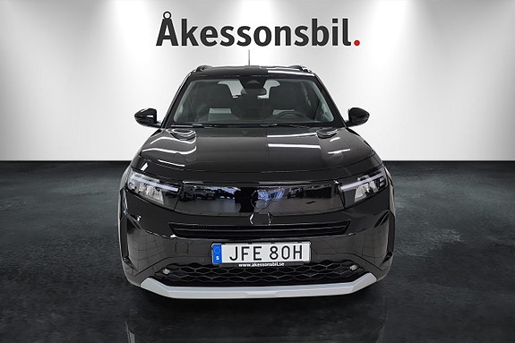 Opel Frontera 2 of 9