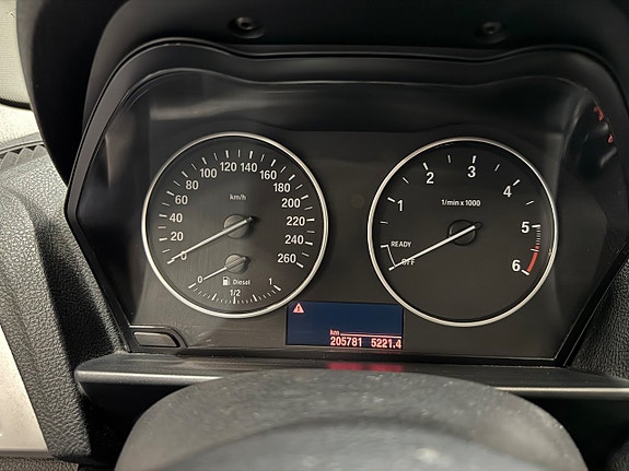 BMW 118d 7 of 9