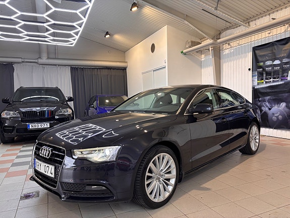 Audi A5 4 of 22