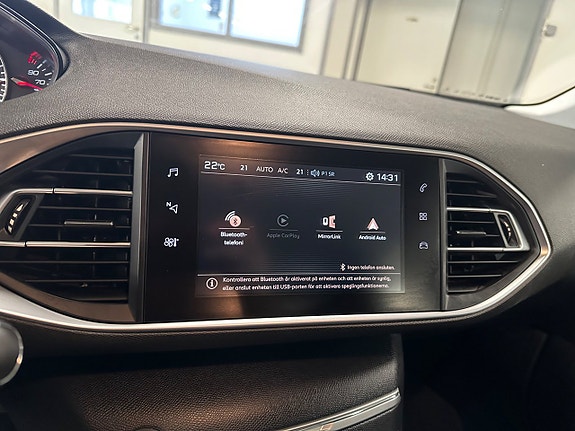Peugeot 308 15 of 16