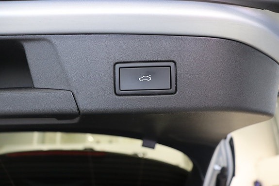 Volkswagen ID.4 GTX 8 of 30