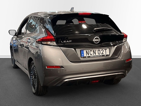 Nissan Leaf 2 of 10