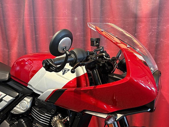 Triumph THRUXTON 400 *TICKET TO RIDE 4.000KR* 4 of 11